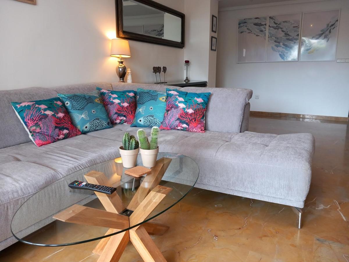 2 Bedroom, Sea Front Complex W Pool And Private Garden Γιαβέα Εξωτερικό φωτογραφία